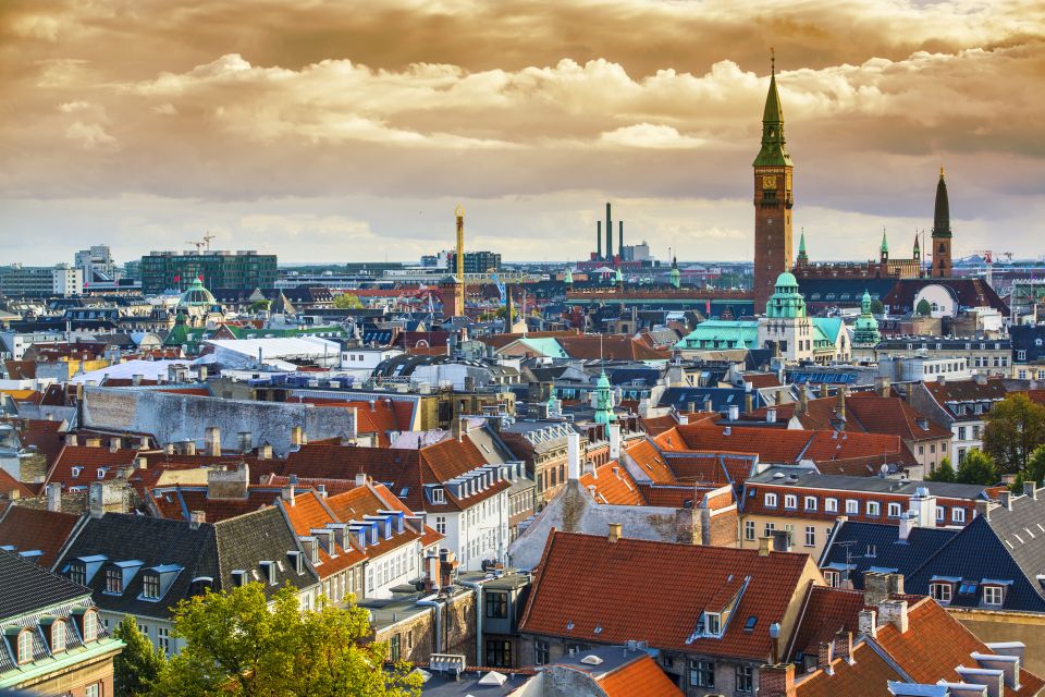 3-Hour Private Copenhagen Walking Tour - A 3-hour private walk that strings together city hall, royals, and Andersen
