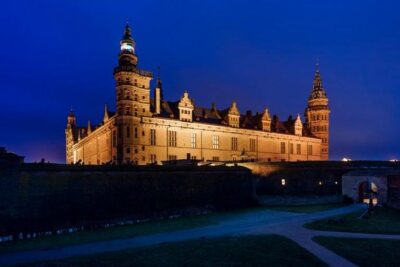 4-Hour Private Hamlet Castle Tour from Copenhagen - Price and Group Size: Is $650 a Good Deal?