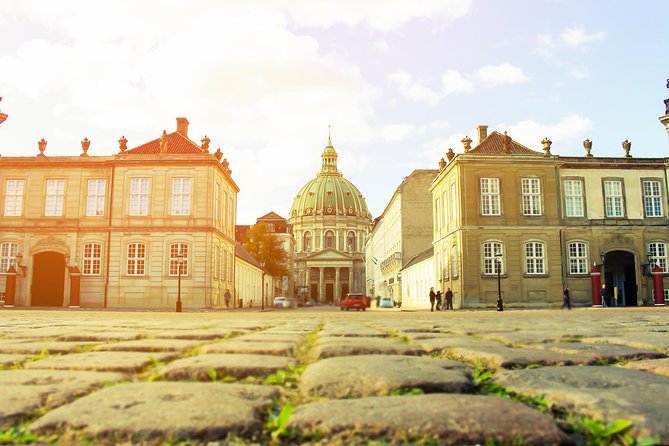 4-Hour Private Hamlet Castle Tour from Copenhagen - Copenhagen Central Station: Where You Get Oriented