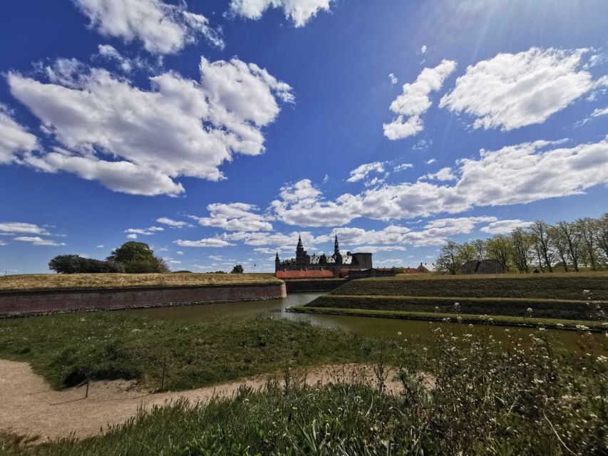 Castles: Kronborg (Hamlet) & Frederiksborg - Price and Value: $1,184 per Group Up to 6 (Plus Tickets)