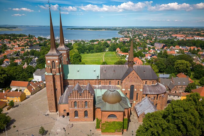 Cathedral ,Viking ships Tour, Palace and Castle (April) - Stop 1 and the travel breaks: learning the Danish king story on the way