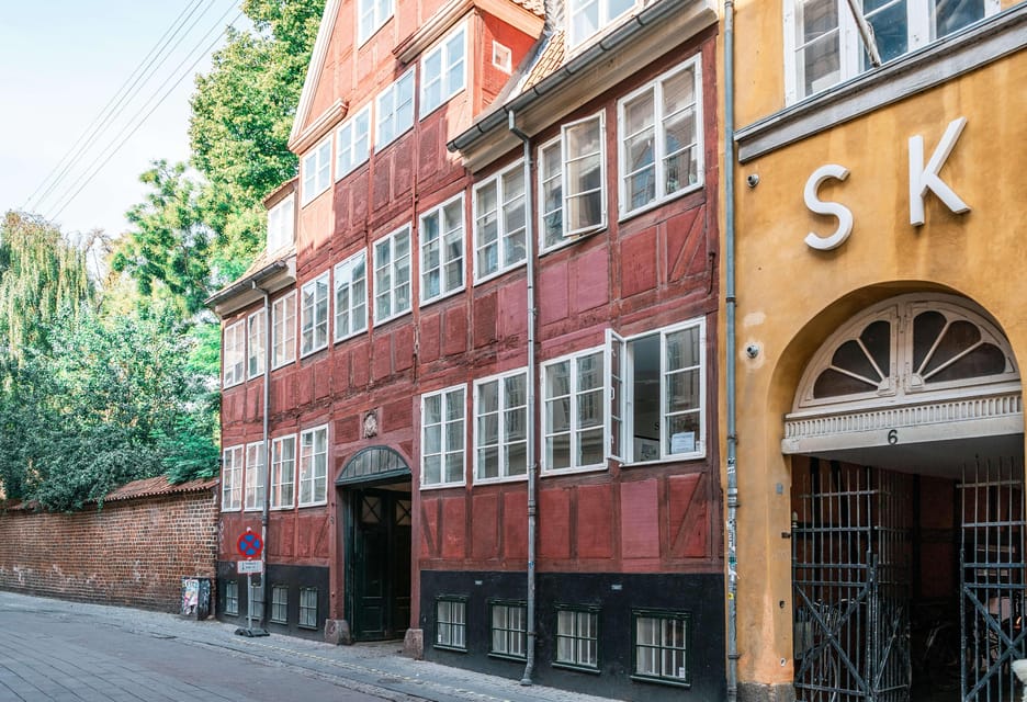 Copenhagen: 2-hour Old Town Private Walking Tour - Round Tower (Rundetaarn): “The Round Tower” and the observatory viewpoint