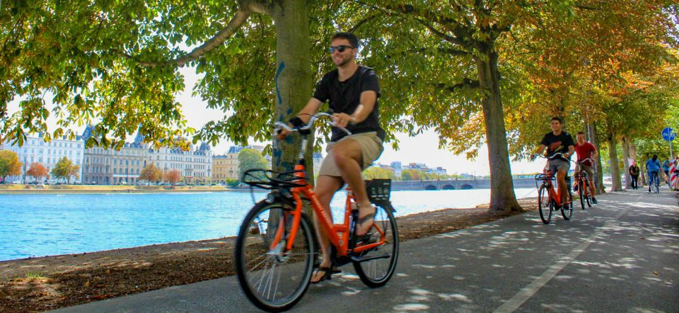 Copenhagen: 3-Hour City Highlights Bike Tour with Guide - Who this tour is for (and who should choose something else)