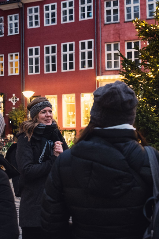 Copenhagen: Christmas Walking Tour with Treats and Drinks - Æbleskiver and gingerbread hearts: the sweet stops are the point