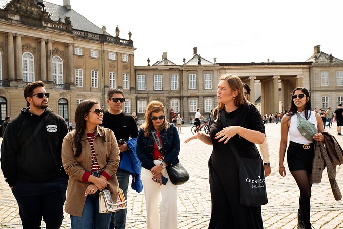 Copenhagen Highlights: Small Group Walking Tour - Max 10 people - Gefion Fountain and Churchill Park: origins, then courage