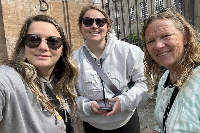 Copenhagen Little Mermaid Exploration Game and Self-Guided Tour - What to bring (and what you can skip)