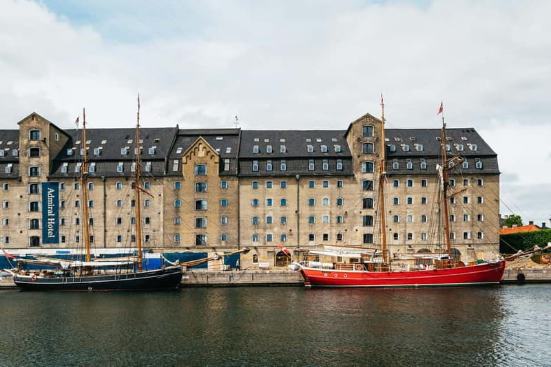 Copenhagen: Old Canals and Hidden Gems Social Boat Tour - Who this tour fits best (and who might want a different plan)