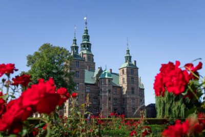 Copenhagen Private 3h biking tour - Norreport Bikes: a practical place to start near real transit