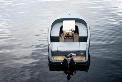 Copenhagen: Private Boat Tour with Captain (Lite) - What “Lite” Means Here: A Calm Cruise at Up to 7 Knots