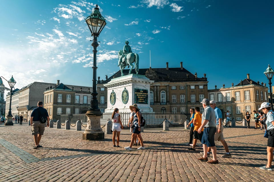 Copenhagen: Private Walking Tour - The Playhouse and the Opera House: why Copenhagen puts performance on display
