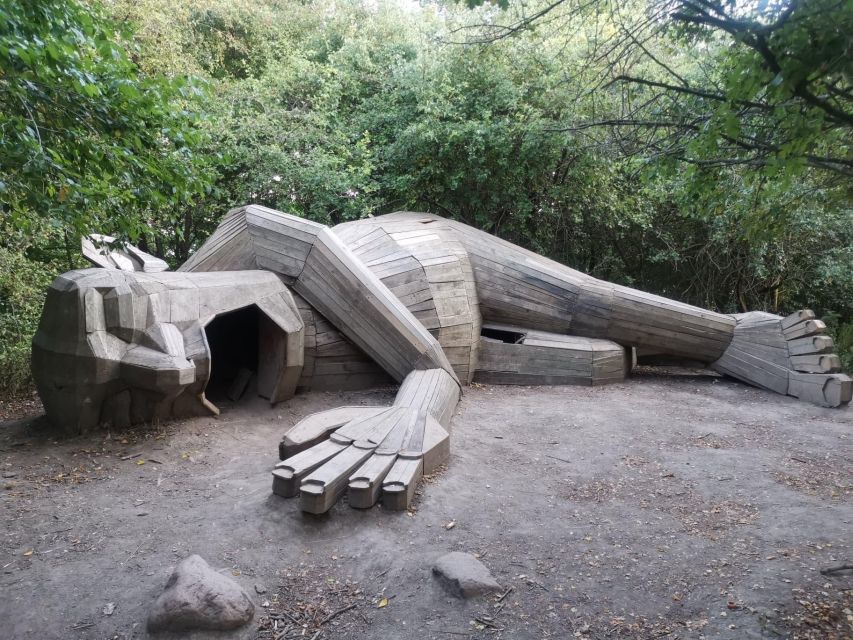 Copenhagen: The Six Forgotten Giants Hunt and Nature Walk - Giant Stop 1: Sleeping Louis, and learning to see the clues