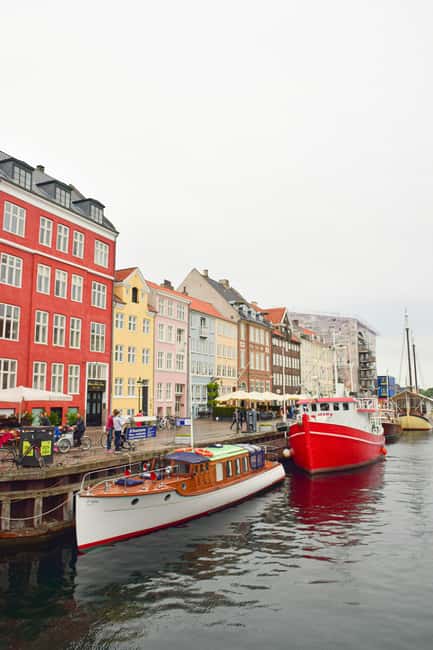 Copenhagen: Tour with Private Guide - The food break: smørrebrød and pastries without the guessing
