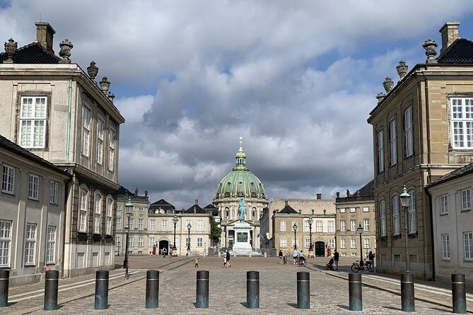 Copenhagen's Royal History: A Self-Guided Walking Tour - Getting Set: VoiceMap App Setup, Offline Audio, and Headphones