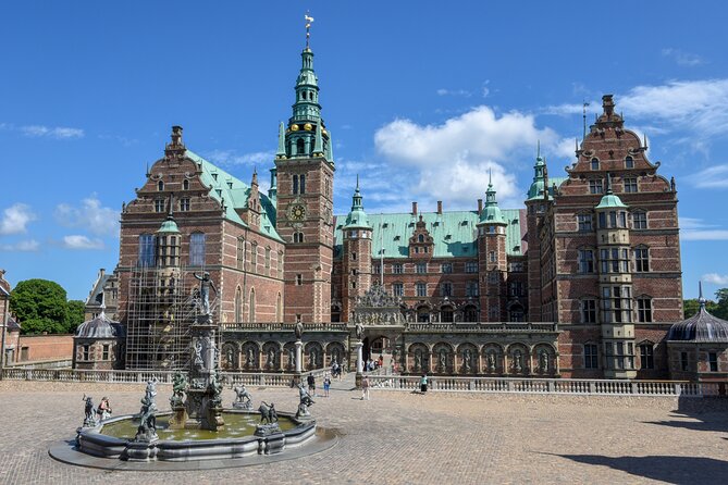 Deluxe Copenhagen Shore Excursion from Cruise Ship Port - Back to the ship: how the route protects your timeline