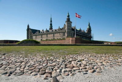Full-Day Tour; Castle, Palace, Cathedral and Viking Ships - Kronborg Castle: Hamlet’s guided hour and the waterfront payoff