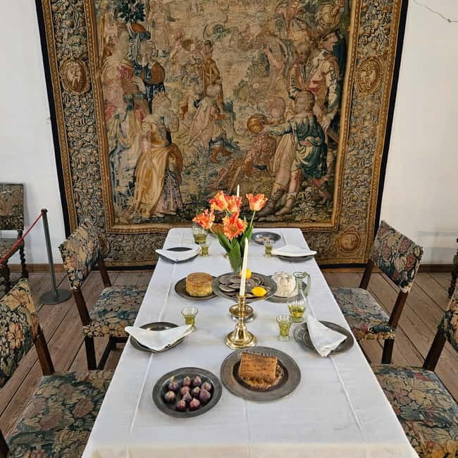 Full-Day Tour; Castle, Palace, Cathedral and Viking Ships - Roskilde Cathedral: 1000 years of monarchs in one guided visit