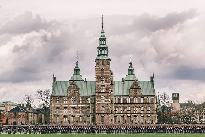 Grand Tour of Copenhagen - The Little Mermaid to Royal Castle - A grand “route” that links Mermaid myths to royal power