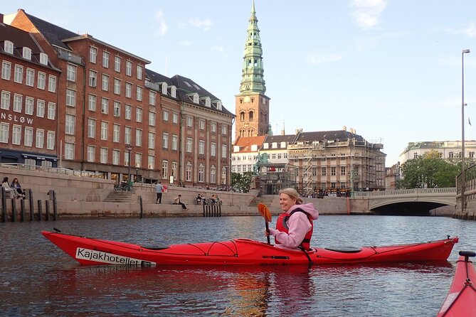Kayak Tour in Copenhagen Harbor in May and September - May vs September: how to plan around the seasonal schedule
