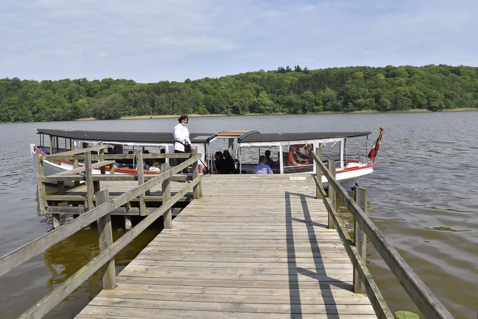 Lyngby & Bagsværd Lake: Baadfarten Boat Ride - Who this boat ride is for (and who should skip it)