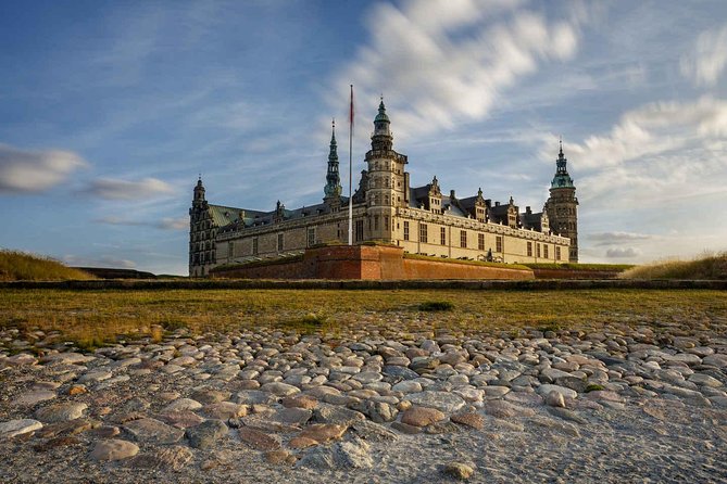 Private Tour to Frederiksborg Castle - Transport and Comfort: Timing, Vehicle, and Family Fit
