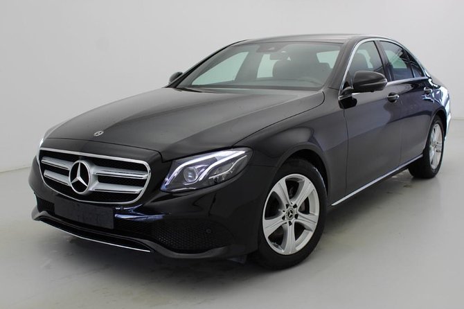 Private Transfer Copenhagen Airport CPH to Copenhagen by Sedan - Price and Value: When $121.55 Per Person Works