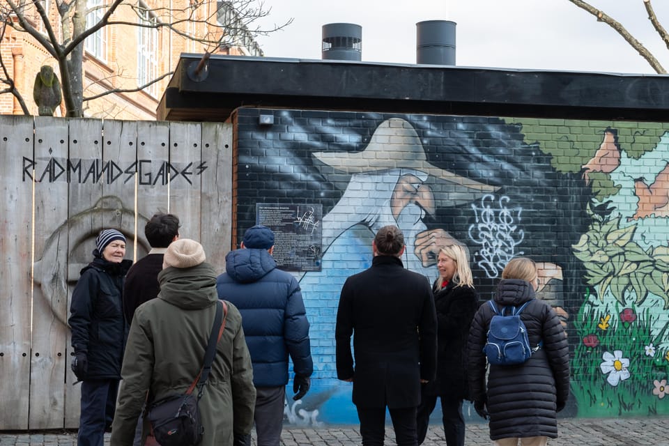 The Nørrebro Street Art & Food Tour - Bananna Park: street art inside a park you can actually use