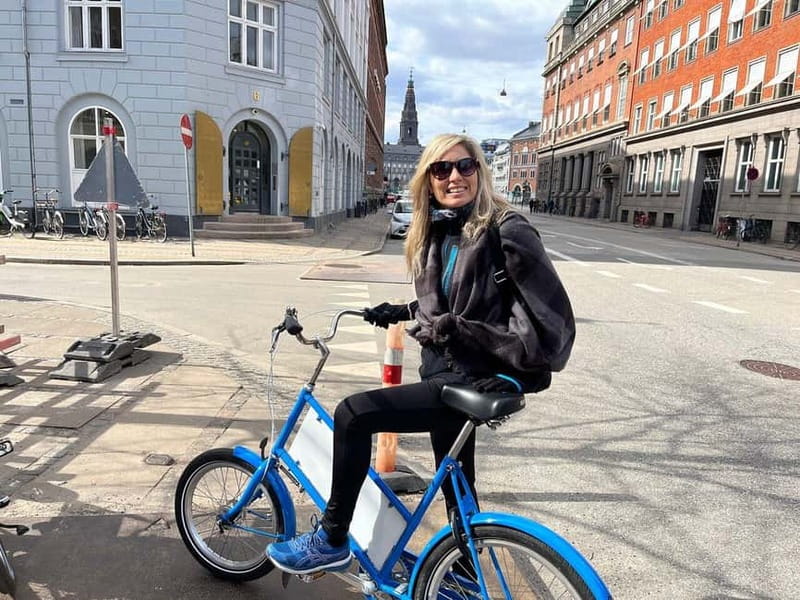 Urban Design and Livability E-bike Tour - E-Bikes, Helmets, and Pacing: Comfort Is Included, Bike Skills Still Matter